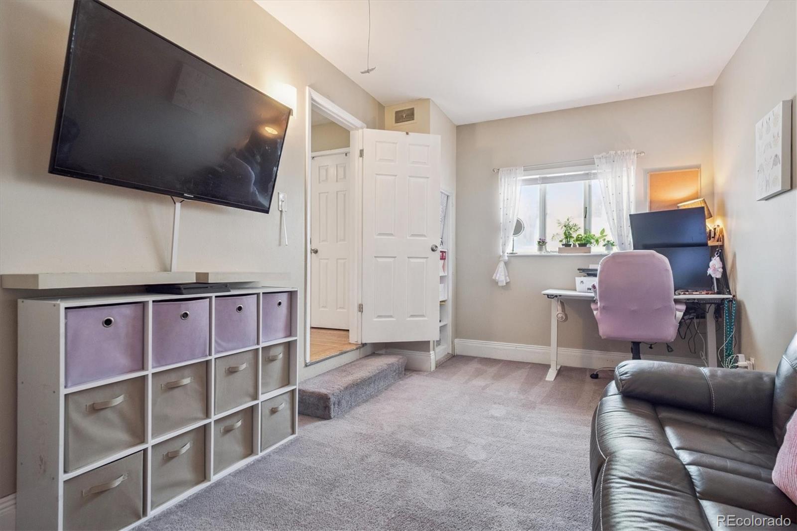 1817 S Perry Way Denver CO 80219