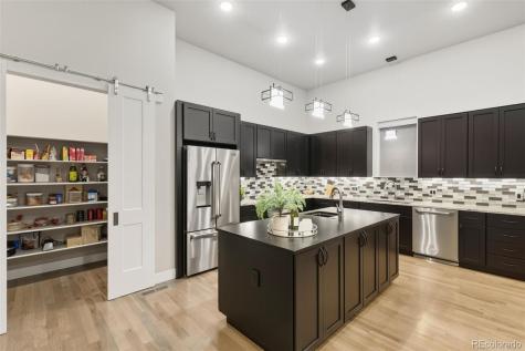 1971 Mesa Park View Colorado Springs CO 80904