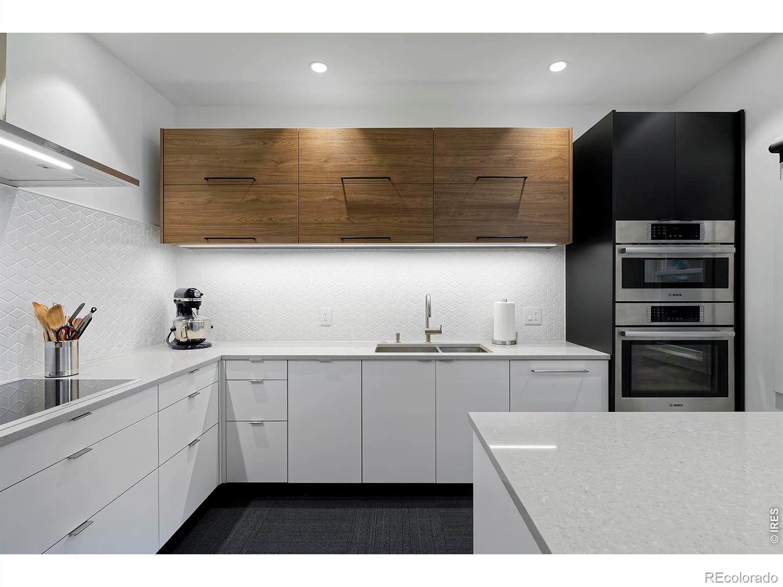 2238 Bluebird Drive Longmont CO 80504
