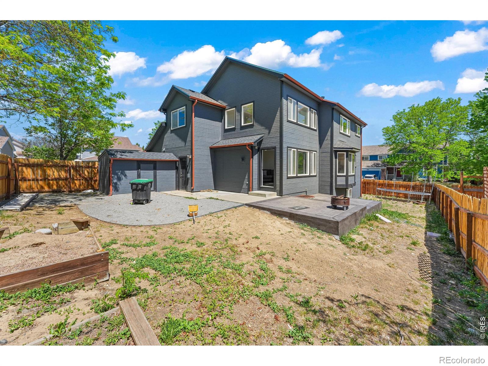 1464 Cherrywood Way Longmont CO 80504