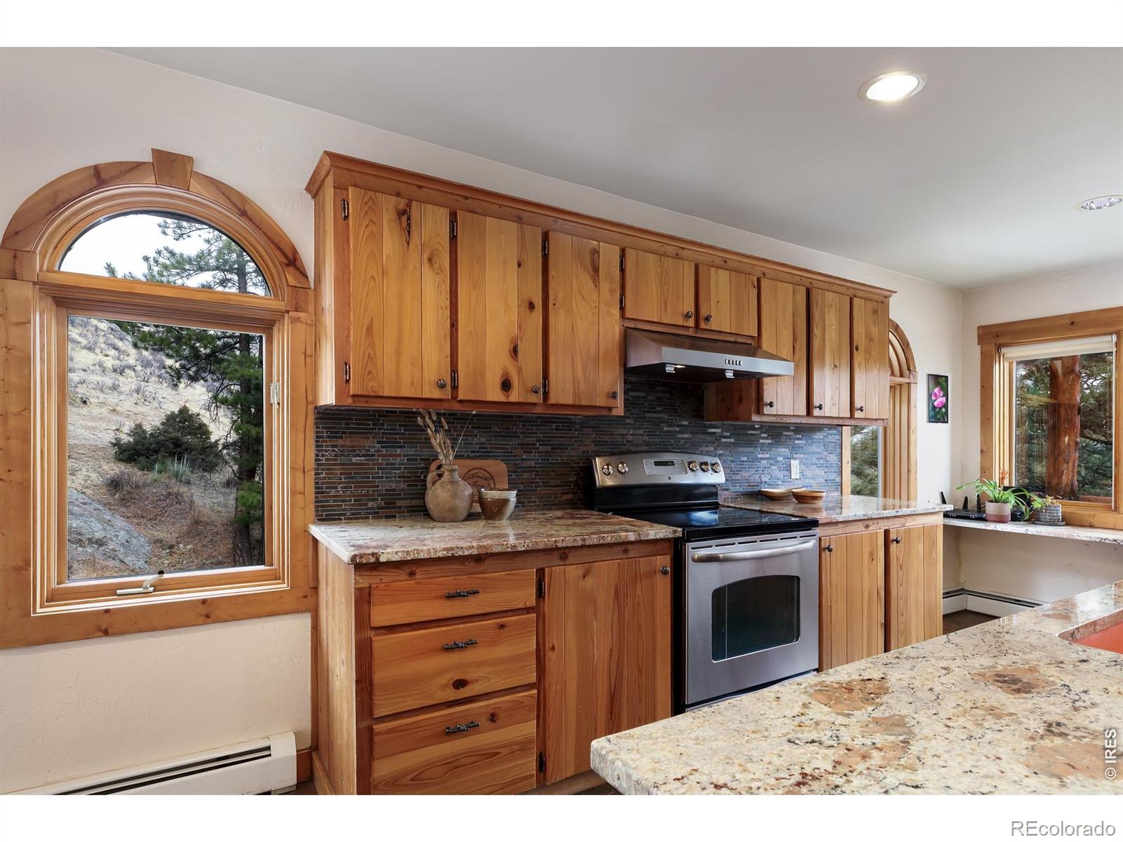 35 Cody Court Lyons CO 80540