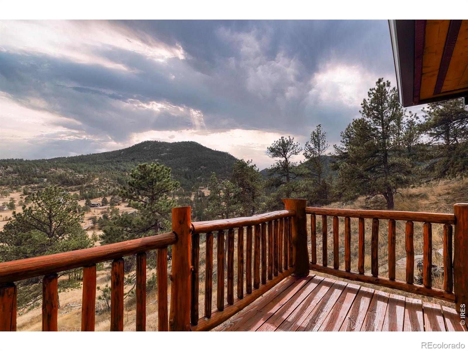 35 Cody Court Lyons CO 80540