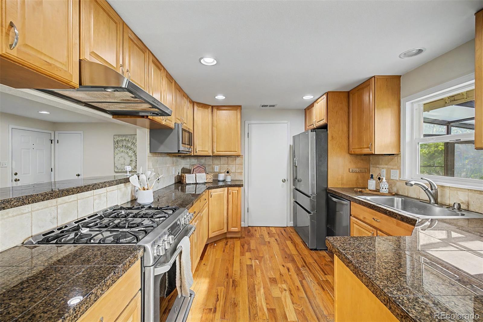 13861 Elmore Road Longmont CO 80504