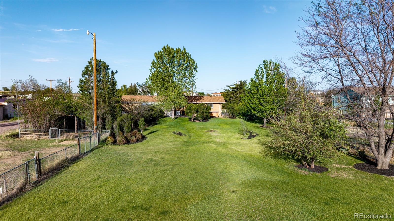 13861 Elmore Road Longmont CO 80504