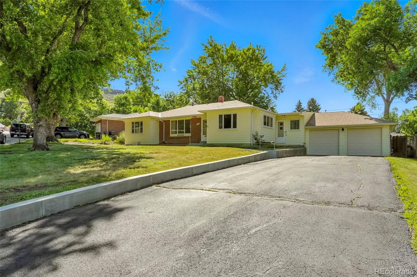 409 Lookout View Drive Golden CO 80401