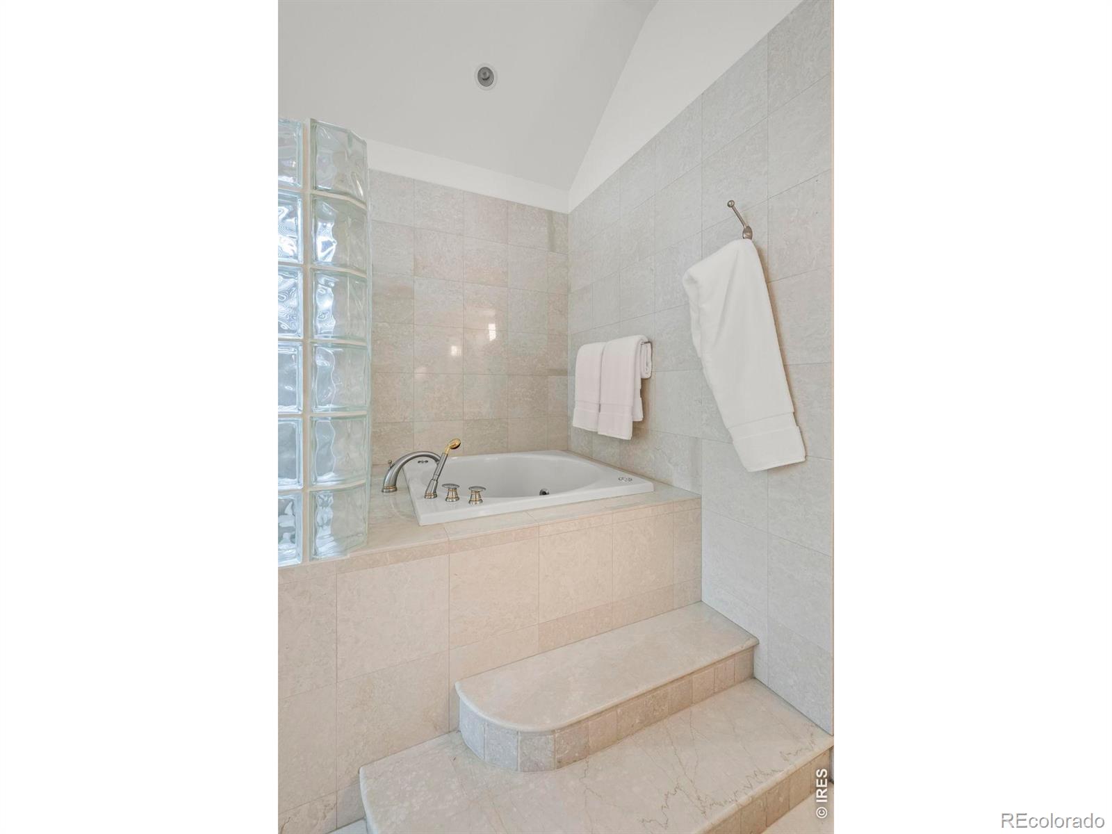 7358 Buckingham Court Boulder CO 80301