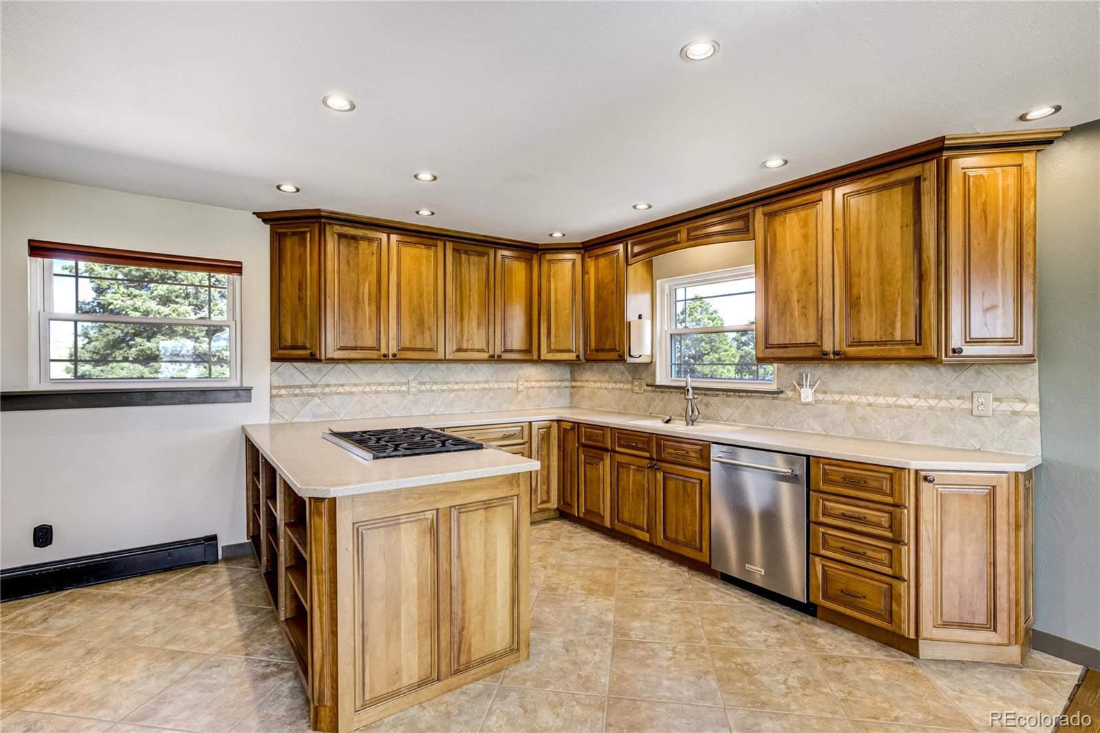 21295 E Us Highway 24 Peyton CO 80831