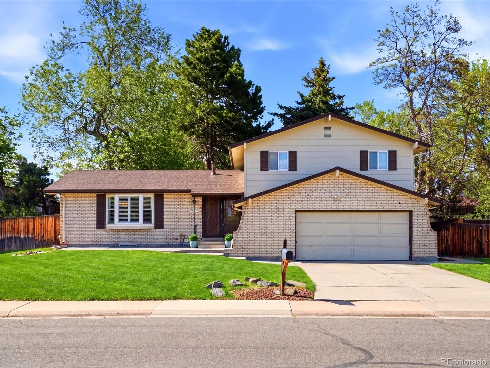 8923 W Warren Drive Lakewood CO 80227