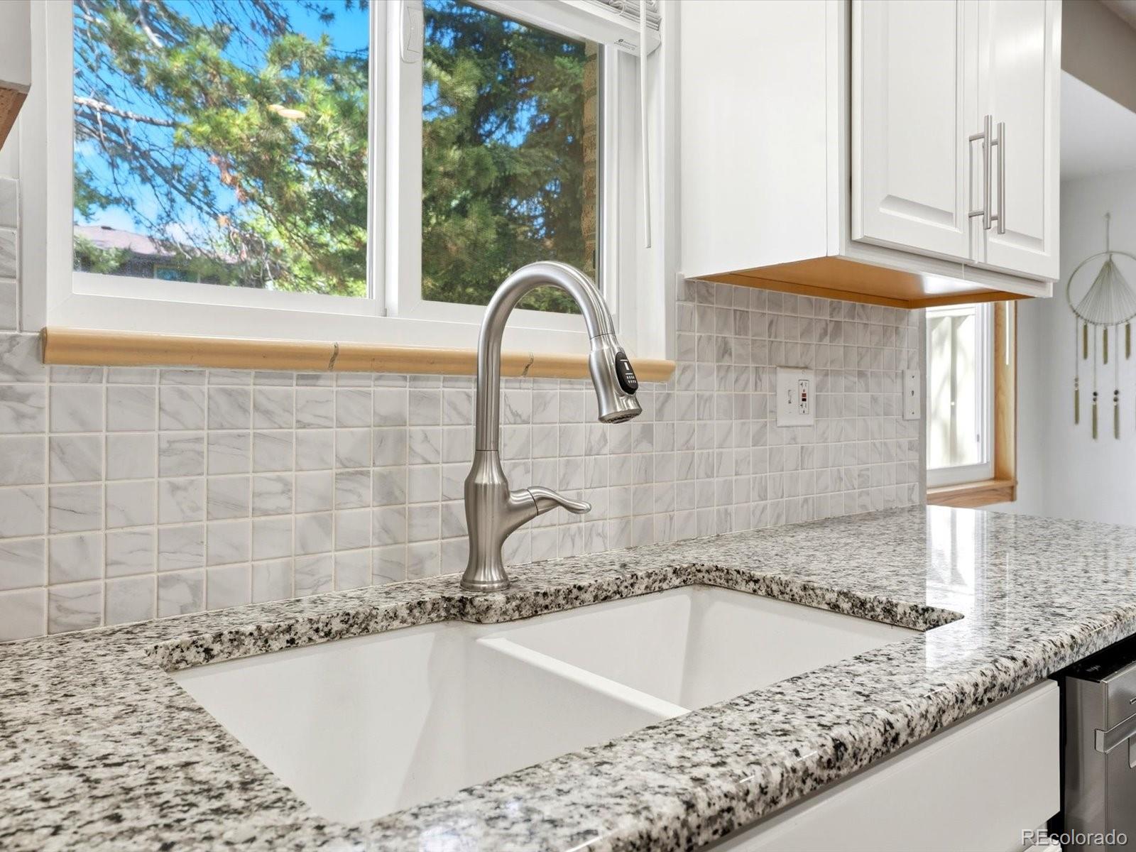8923 W Warren Drive Lakewood CO 80227