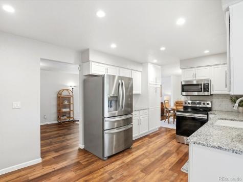 8923 W Warren Drive Lakewood CO 80227