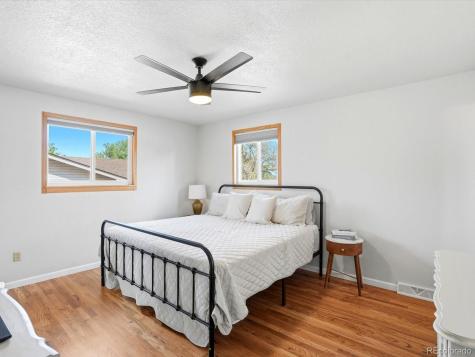 8923 W Warren Drive Lakewood CO 80227