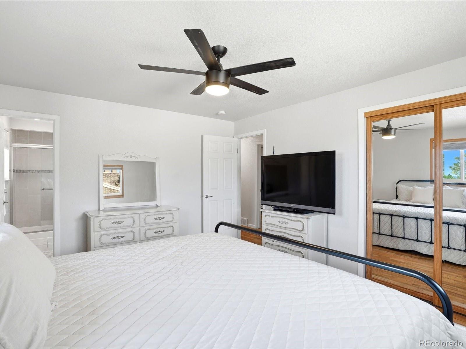8923 W Warren Drive Lakewood CO 80227