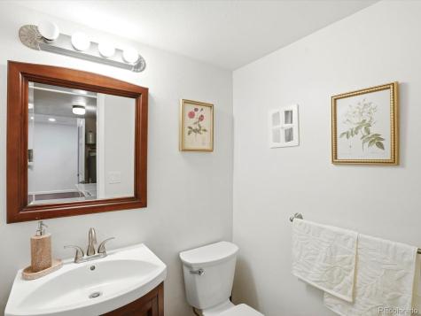 8923 W Warren Drive Lakewood CO 80227