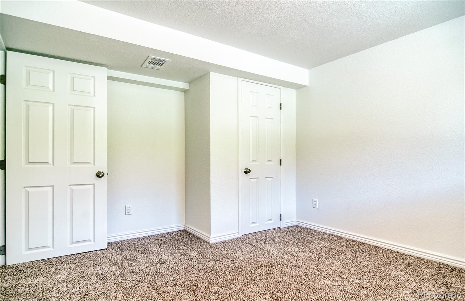 8246 S Dover Street Littleton CO 80128