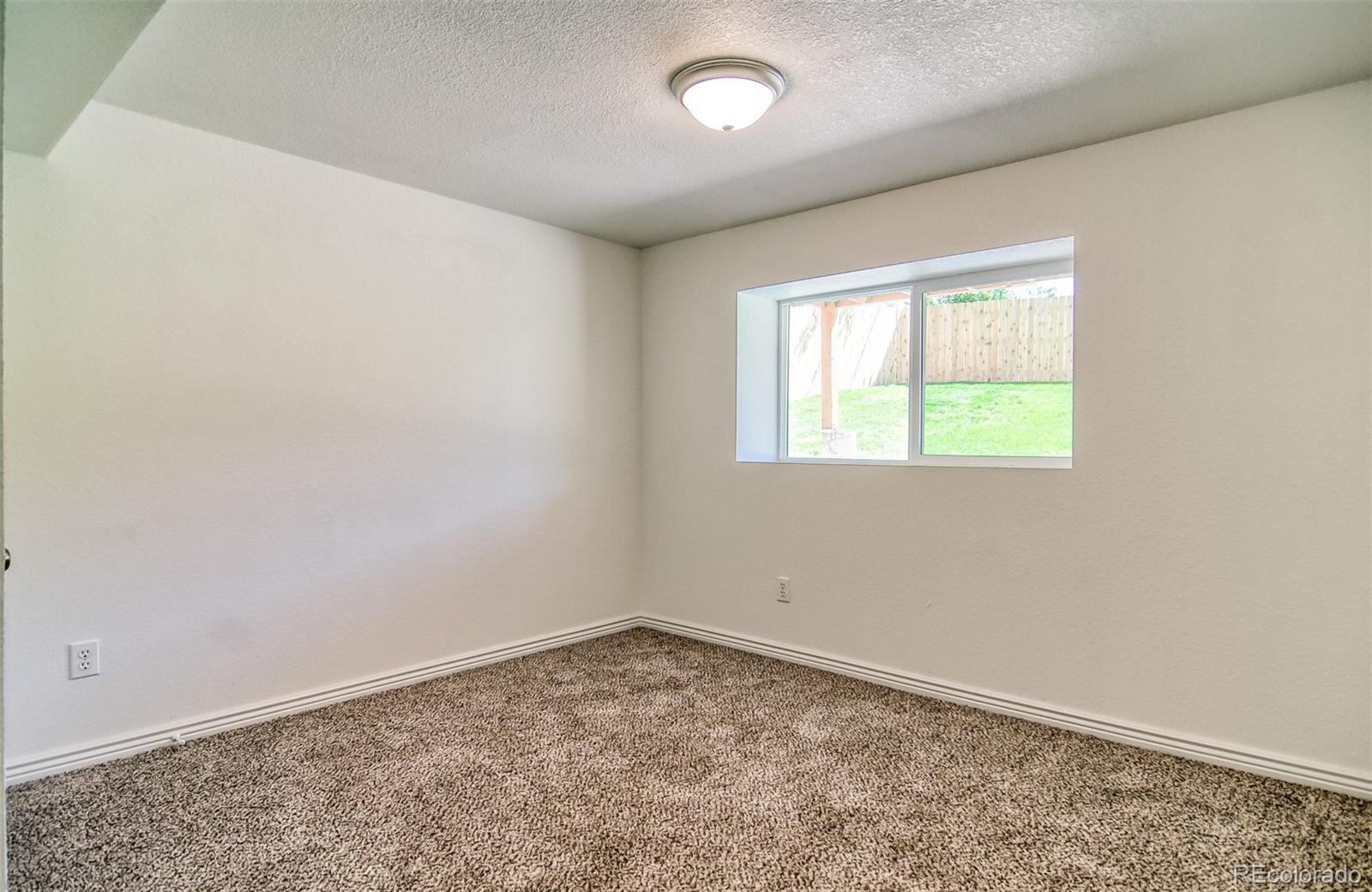 8246 S Dover Street Littleton CO 80128