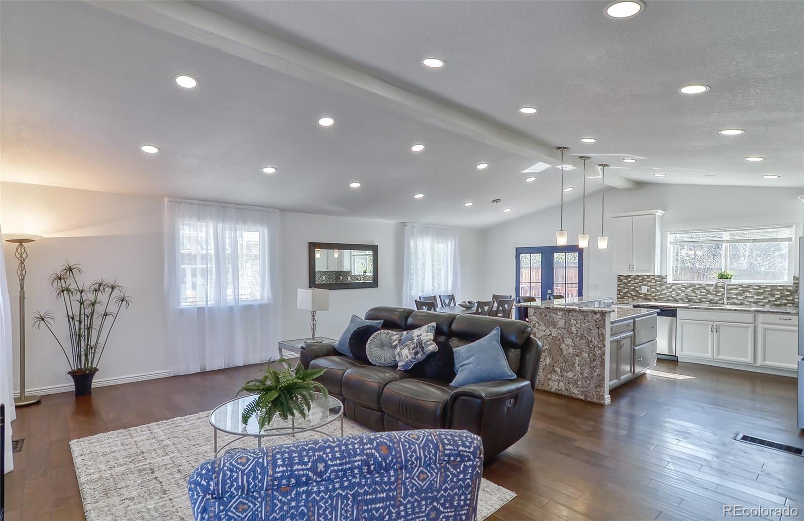 8246 S Dover Street Littleton CO 80128