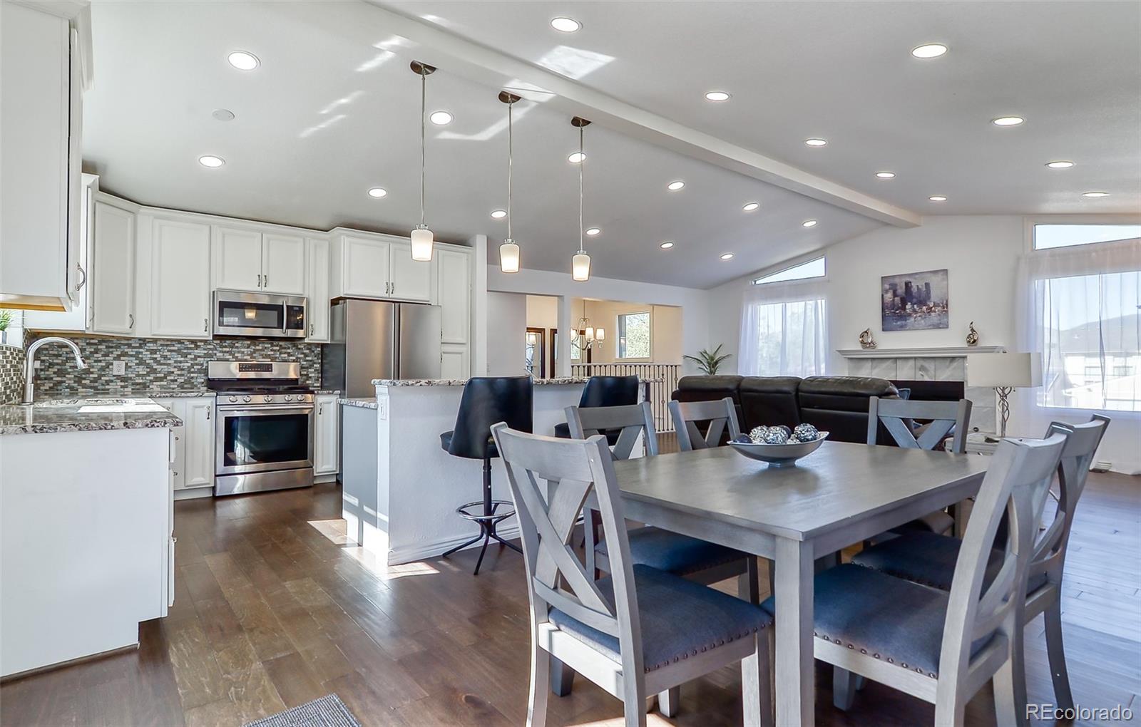 8246 S Dover Street Littleton CO 80128