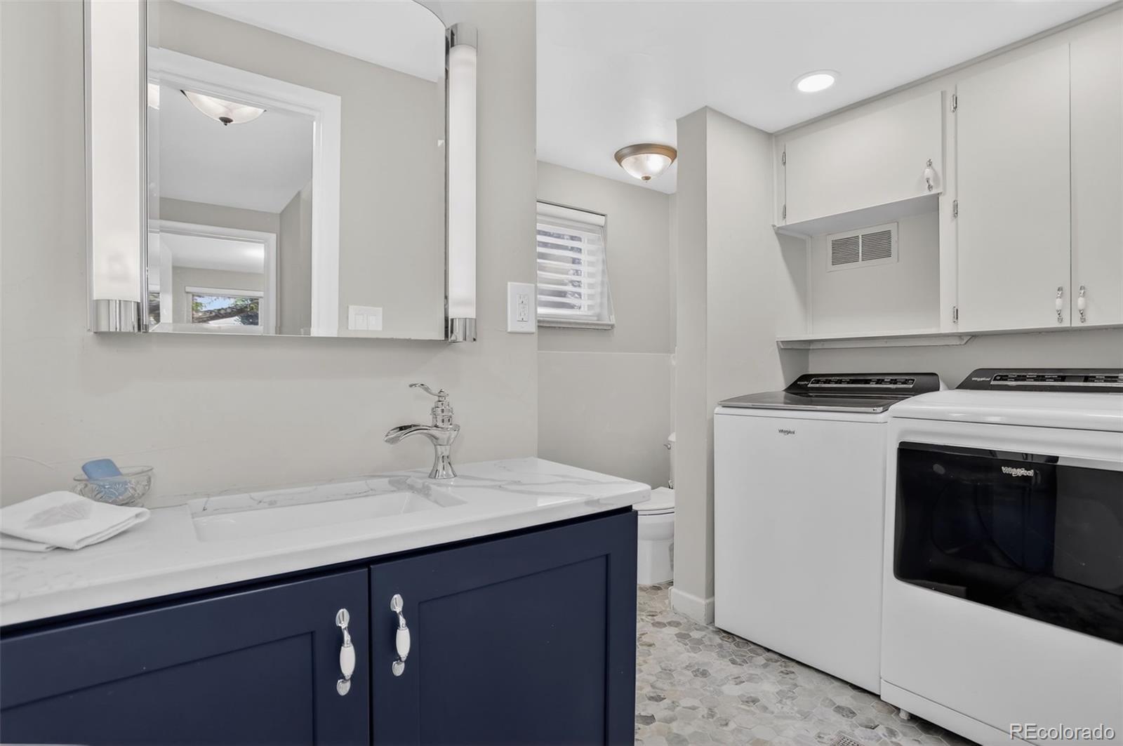 6106 S Valleyview Street Littleton CO 80120