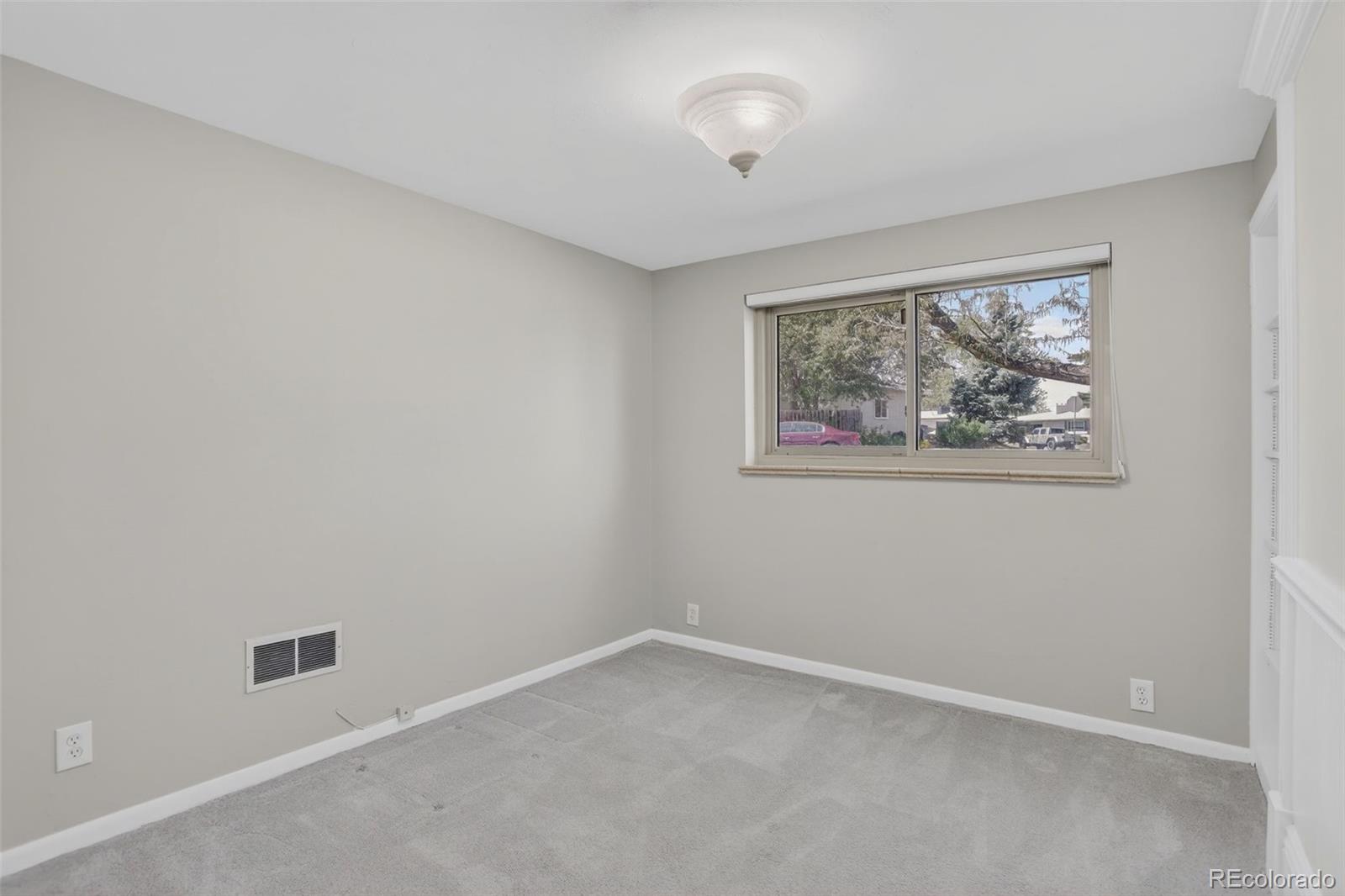 6106 S Valleyview Street Littleton CO 80120