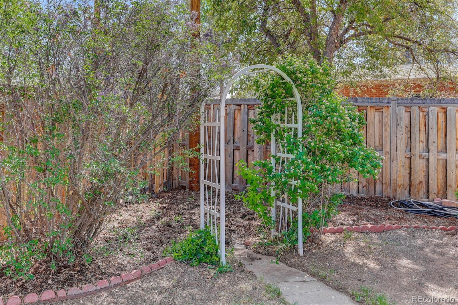 6106 S Valleyview Street Littleton CO 80120