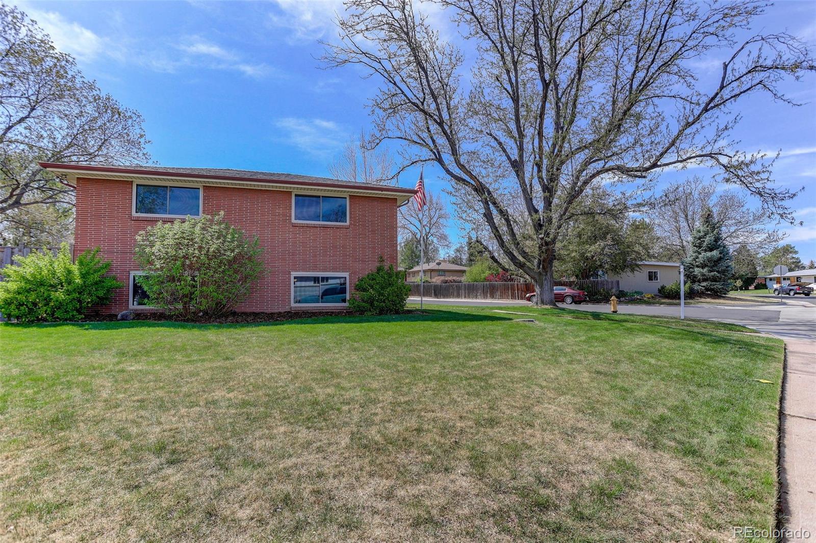 6106 S Valleyview Street Littleton CO 80120