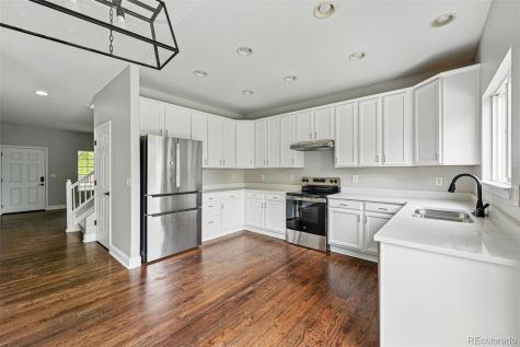 1248 Button Rock Drive Longmont CO 80504