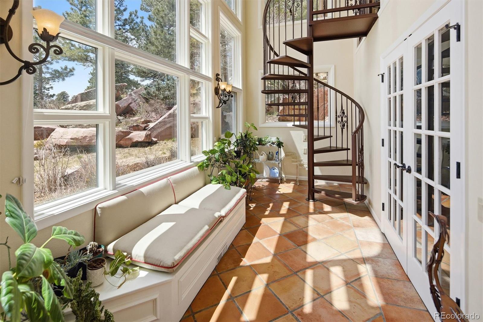 1952 Montane Drive Golden CO 80401