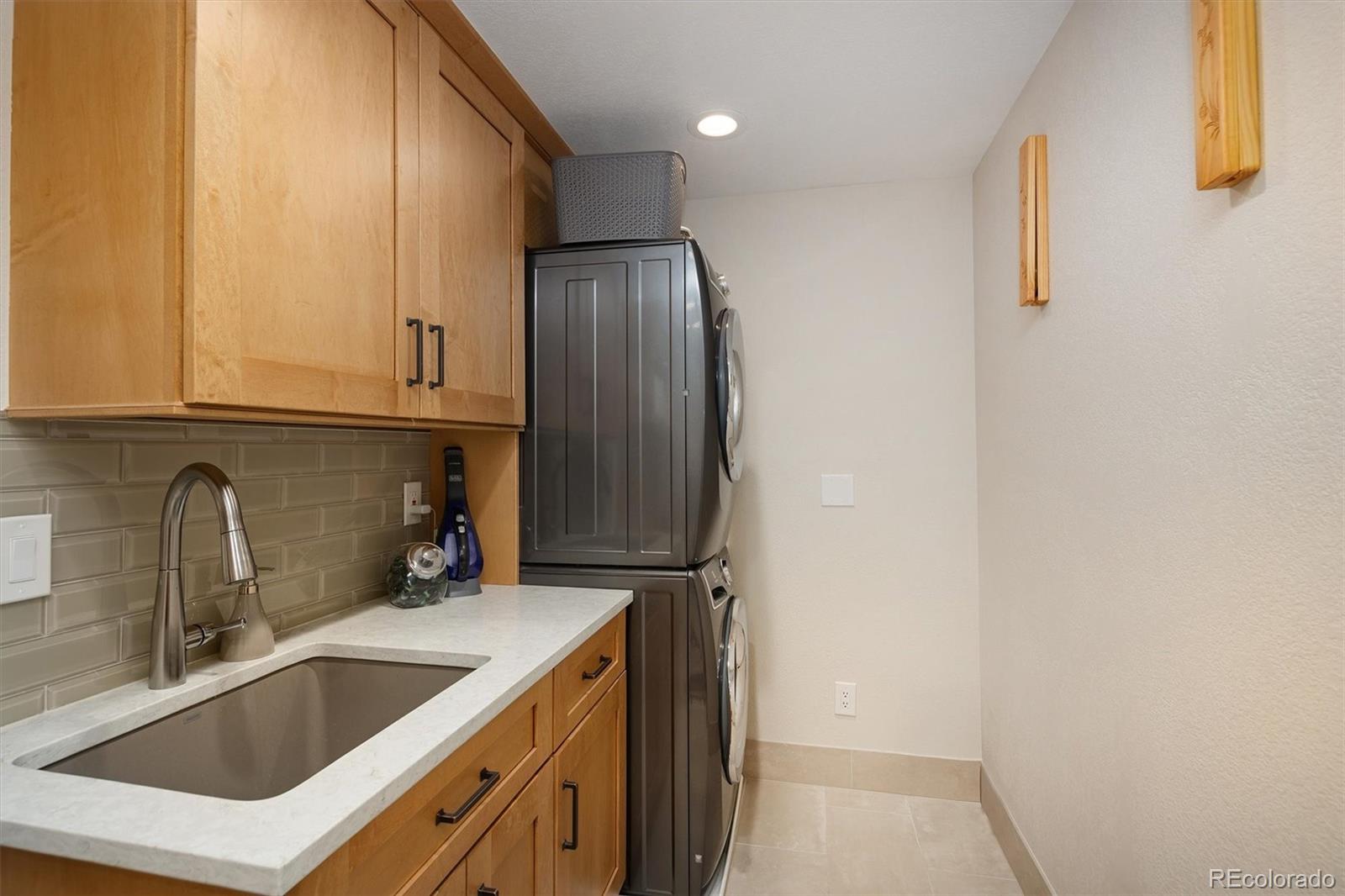 1952 Montane Drive Golden CO 80401