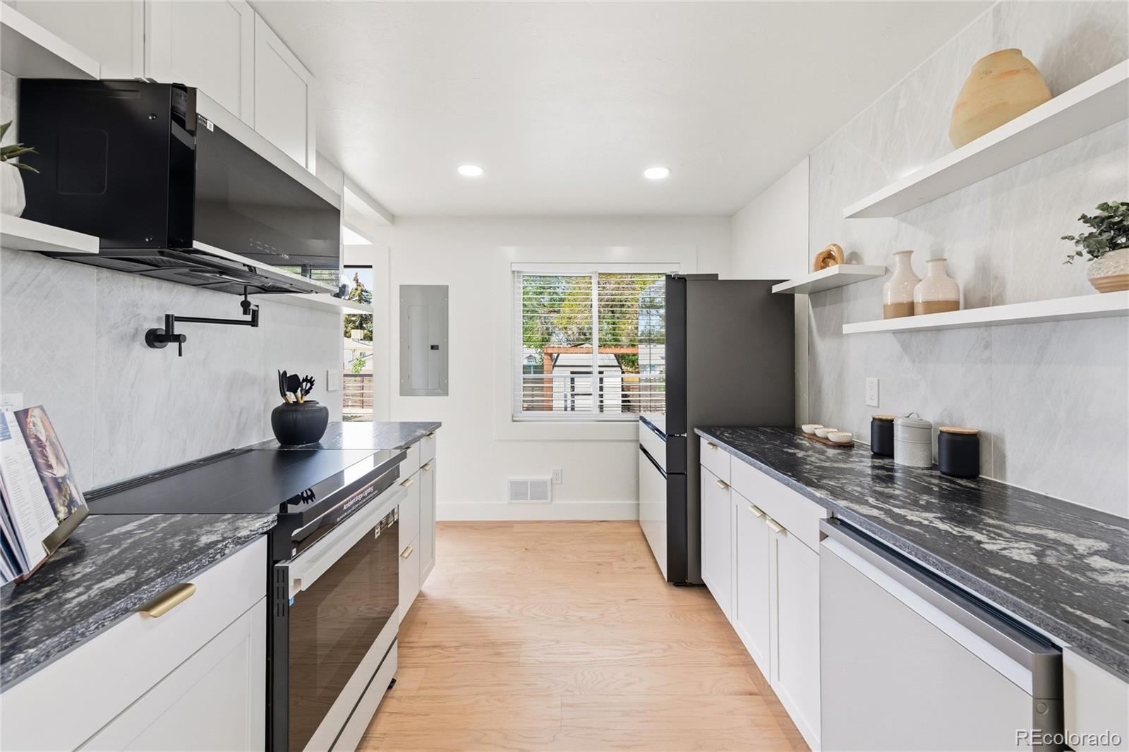 4581 S Kalamath Street Englewood CO 80110