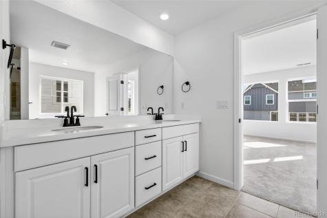 7266 Goldbloom Lane Littleton CO 80125