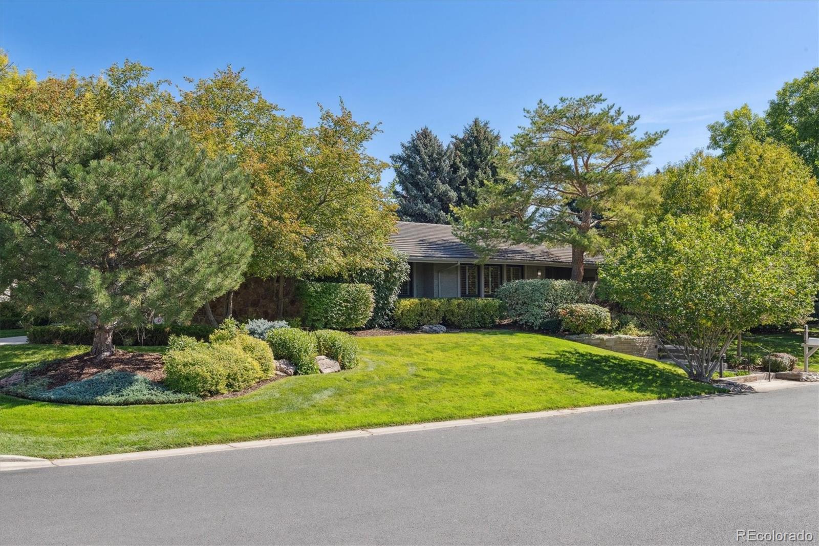 Cherry Hills Village CO, 4010 S Holly Street