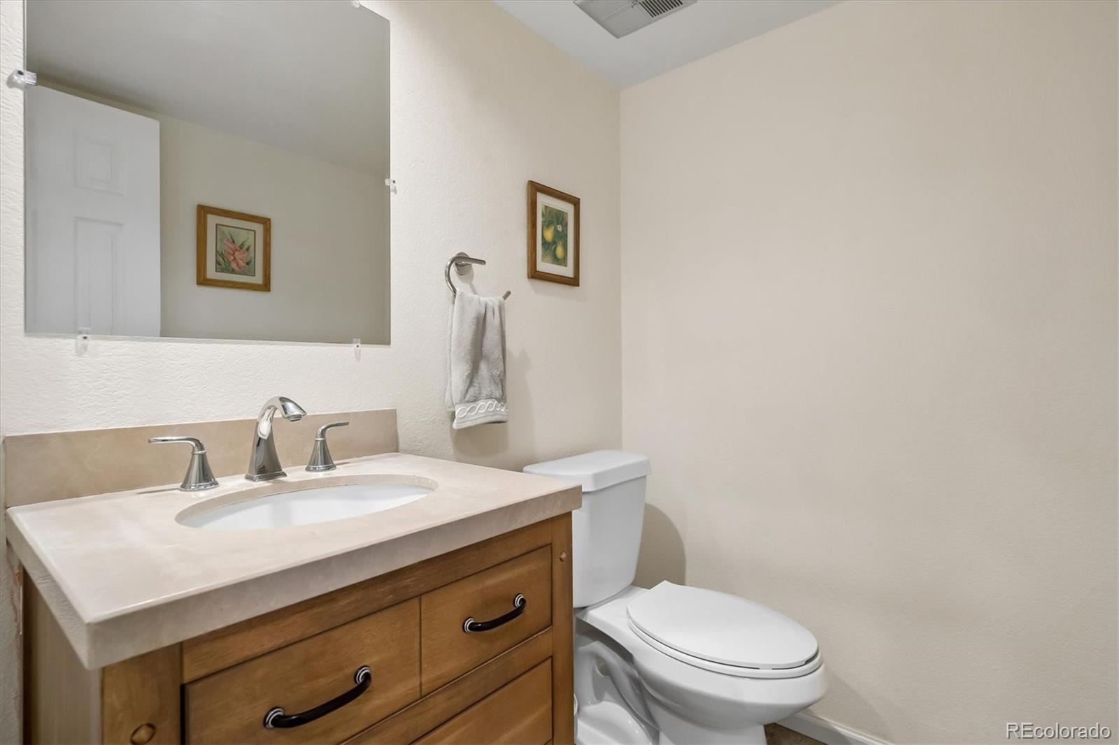 5035 S Evanston Street Aurora CO 80015