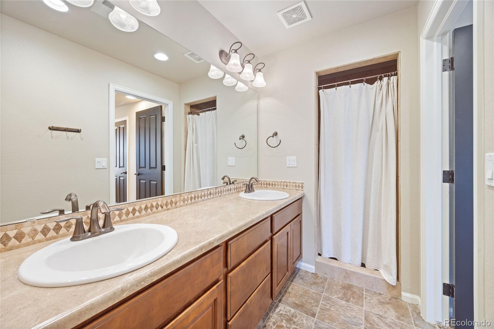 1178 Freedom Way Castle Rock CO 80109