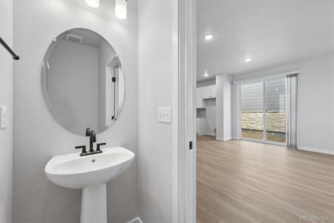 22695 E 47th Avenue Aurora CO 80019