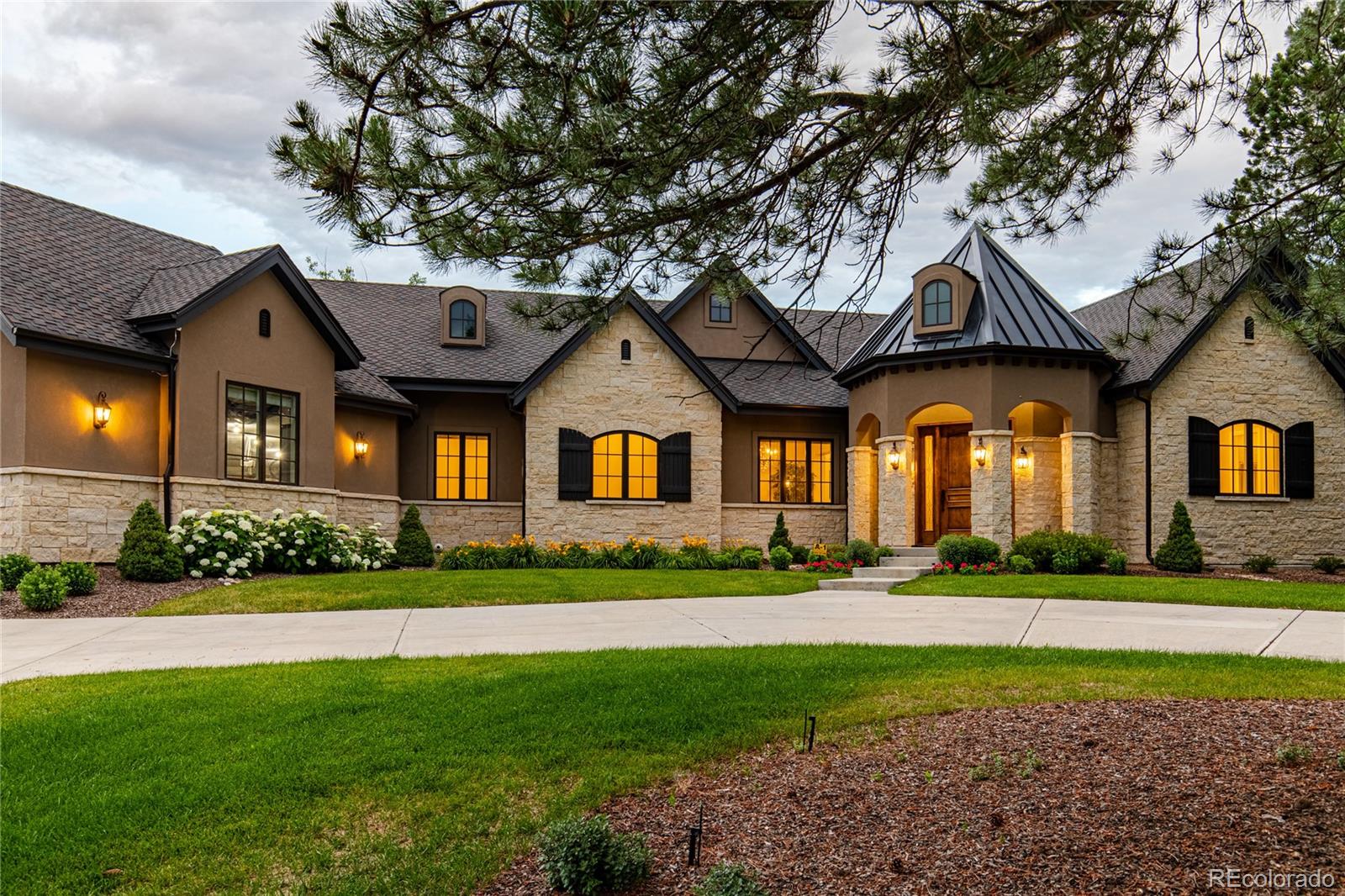 5899 Green Oaks Drive Littleton CO 80121