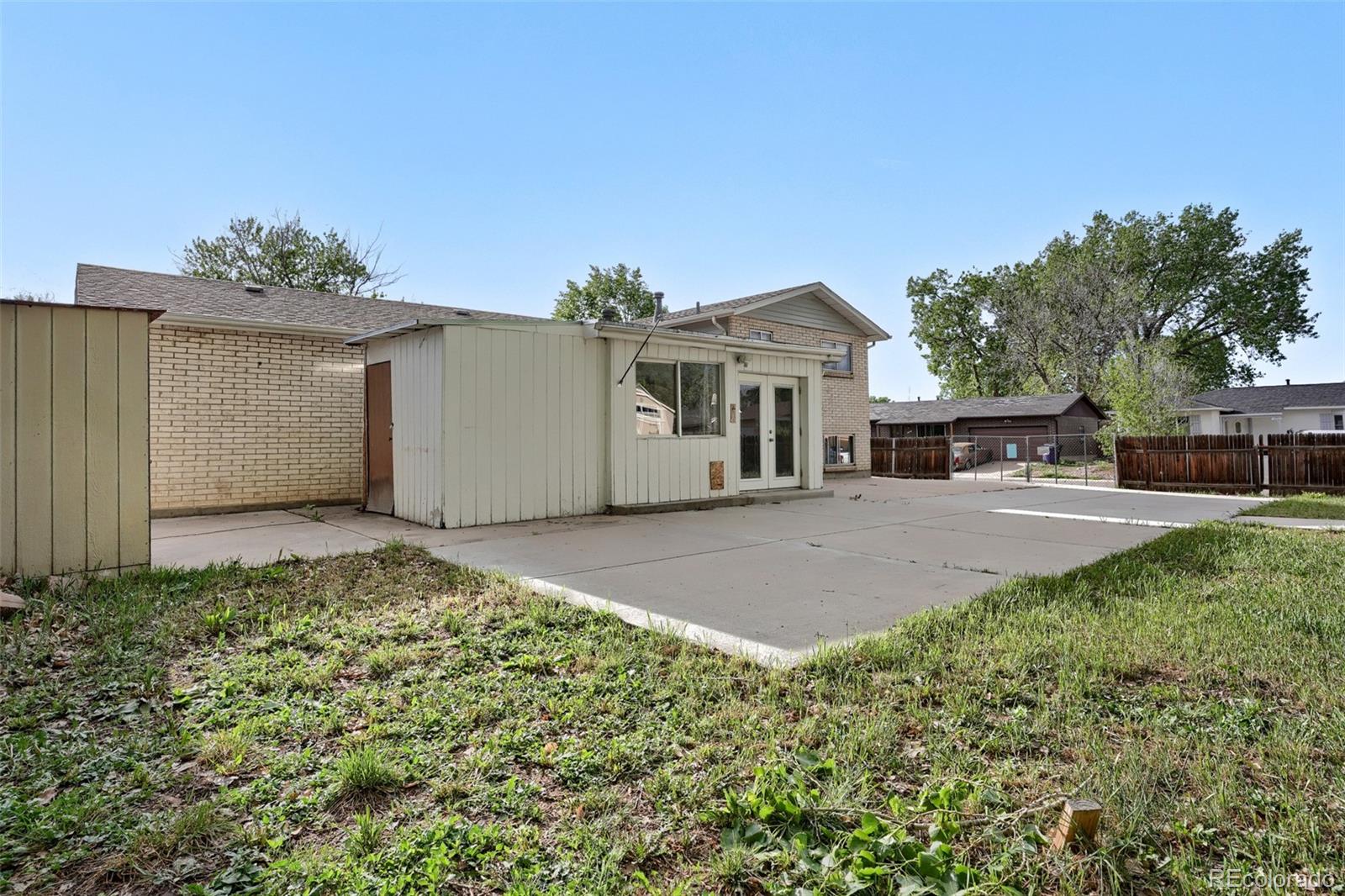5542 Sable Street Denver CO 80239