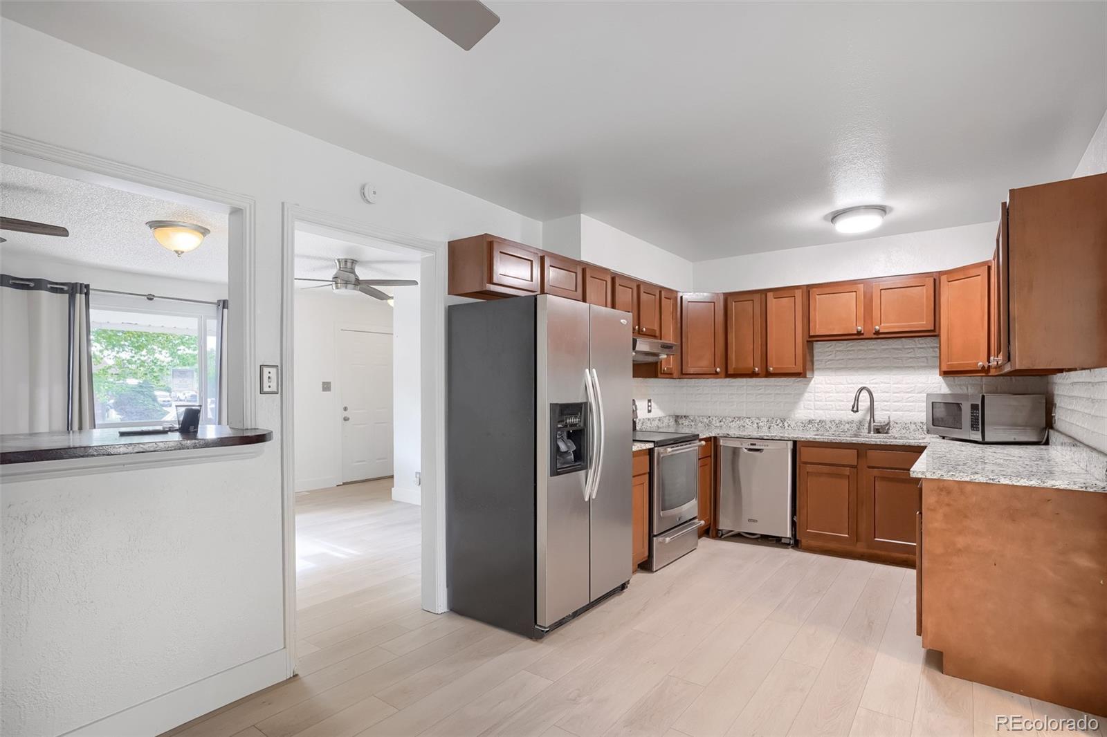 5542 Sable Street Denver CO 80239
