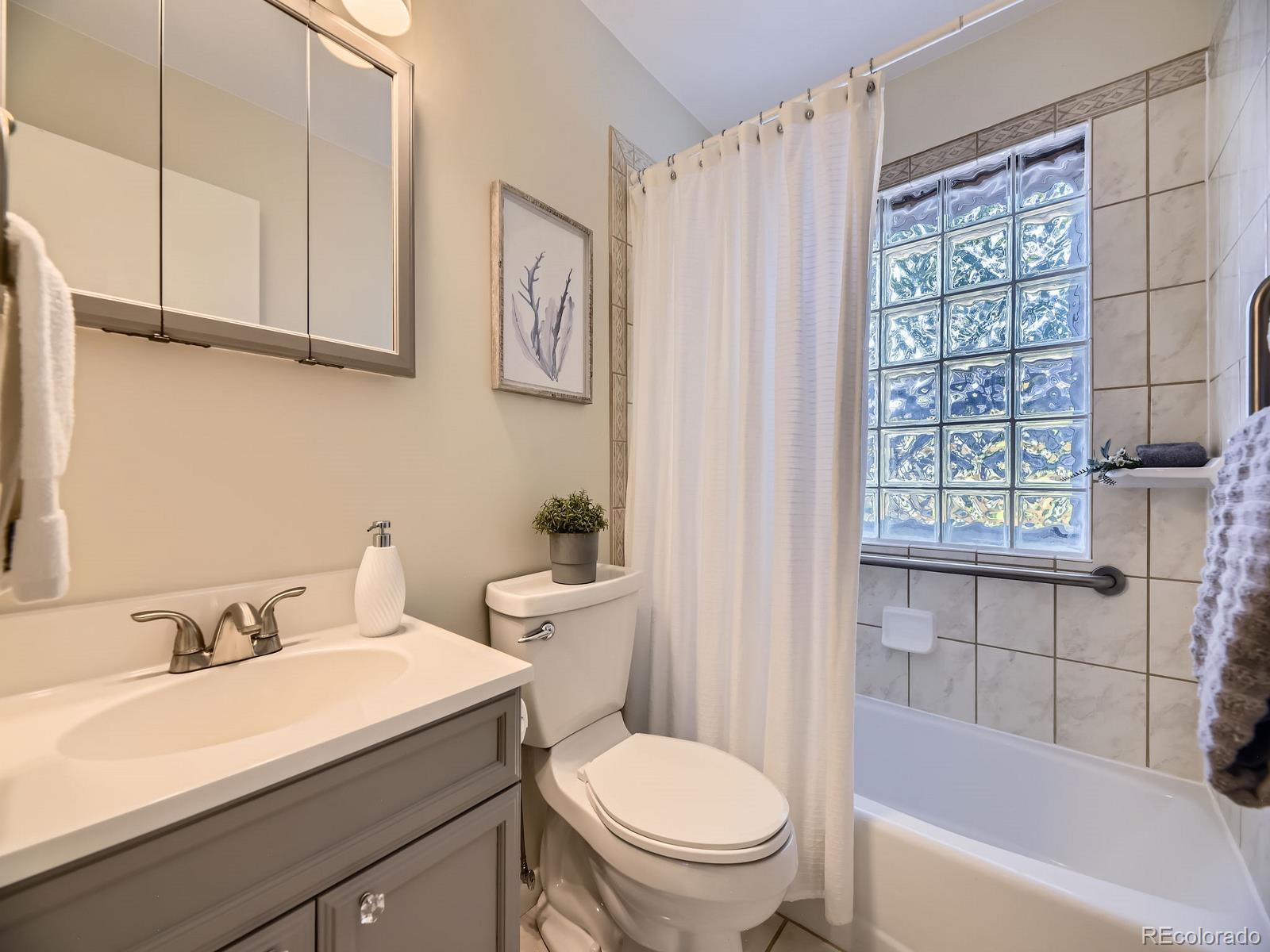 1350 E Amherst Avenue Englewood CO 80113