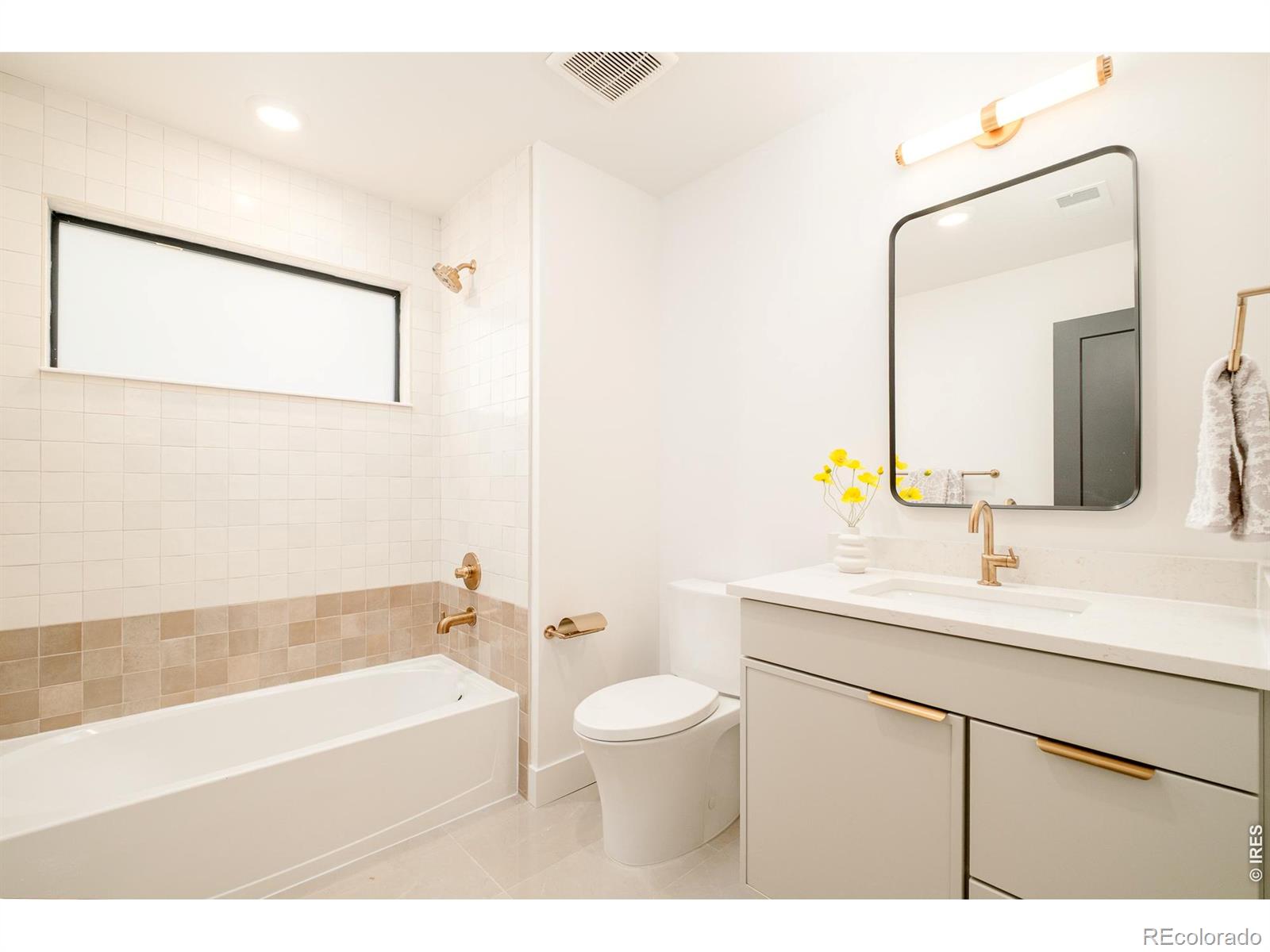 3200 W 27th Avenue W Denver CO 80211