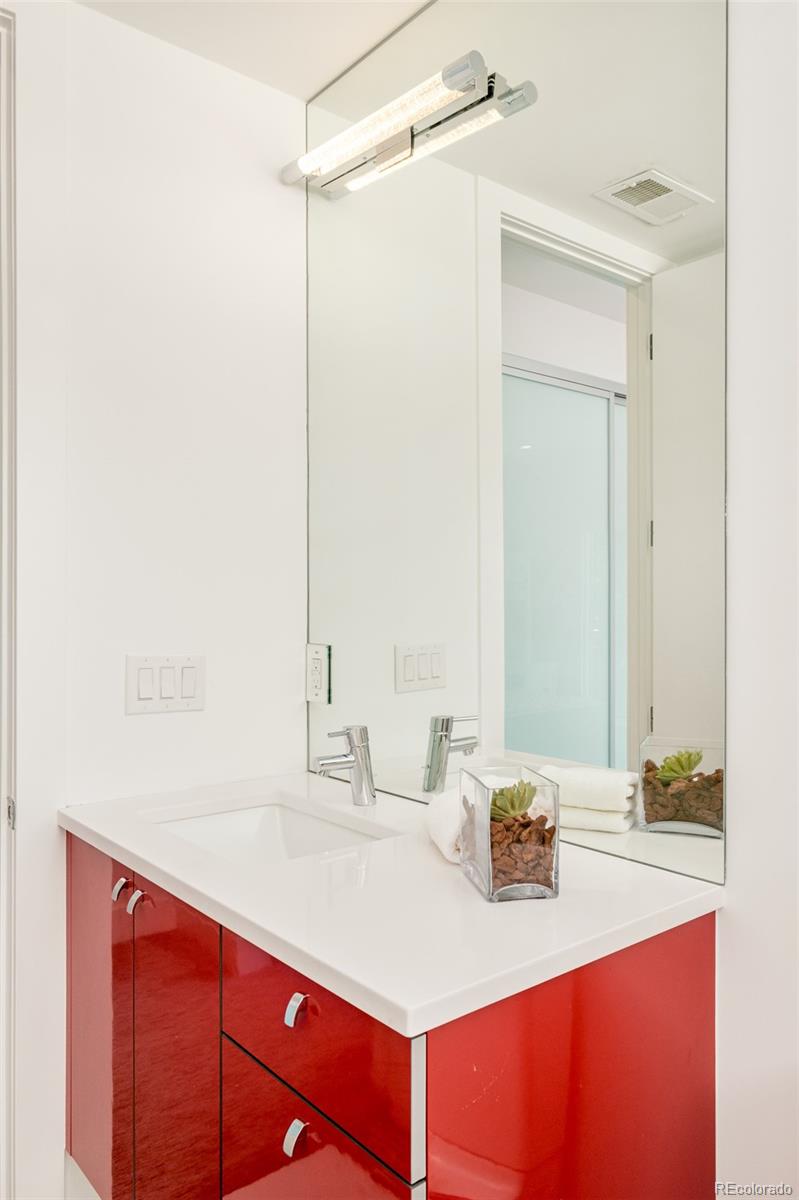 221 S Forest Street Denver CO 80246