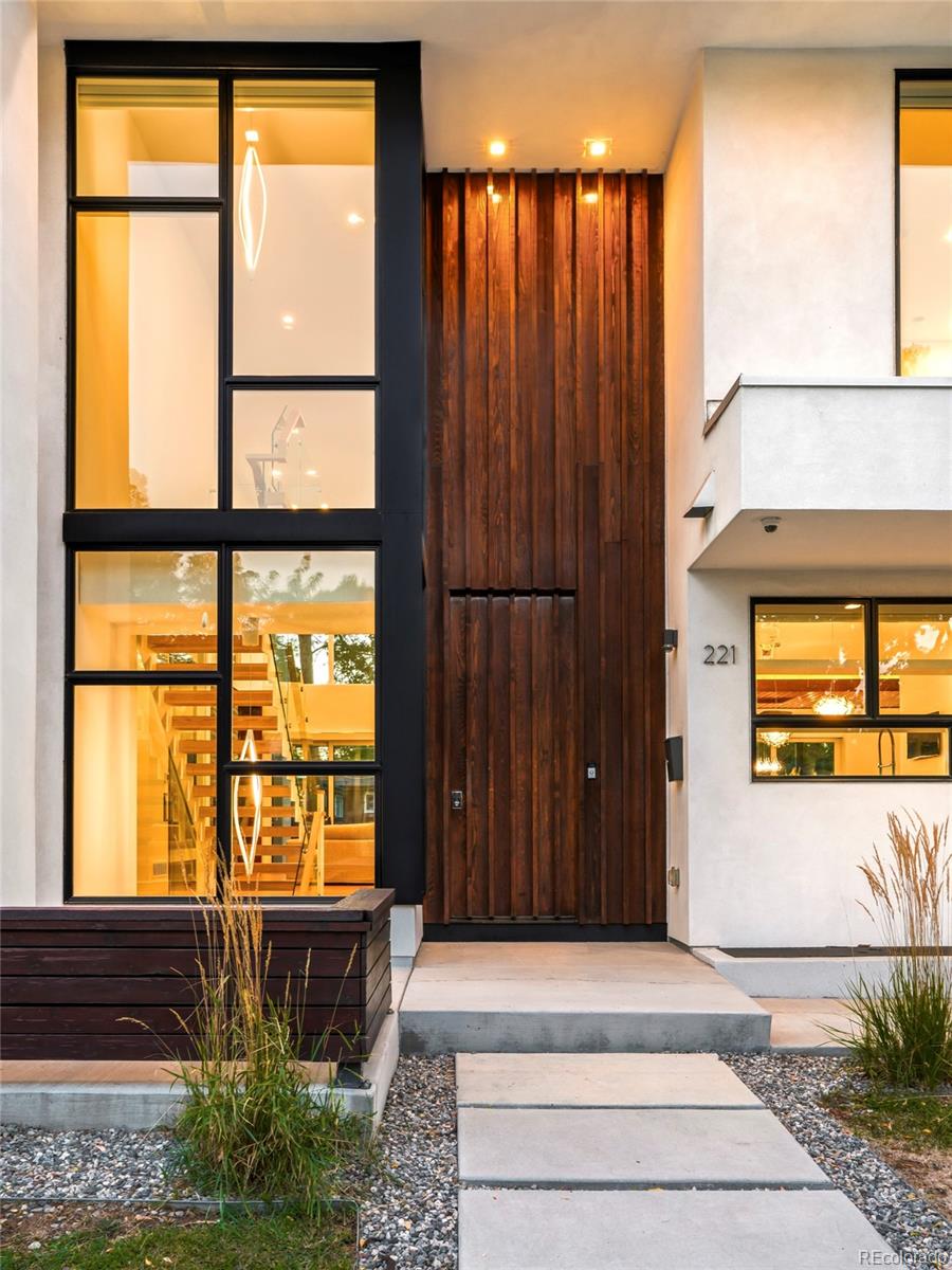 221 S Forest Street Denver CO 80246
