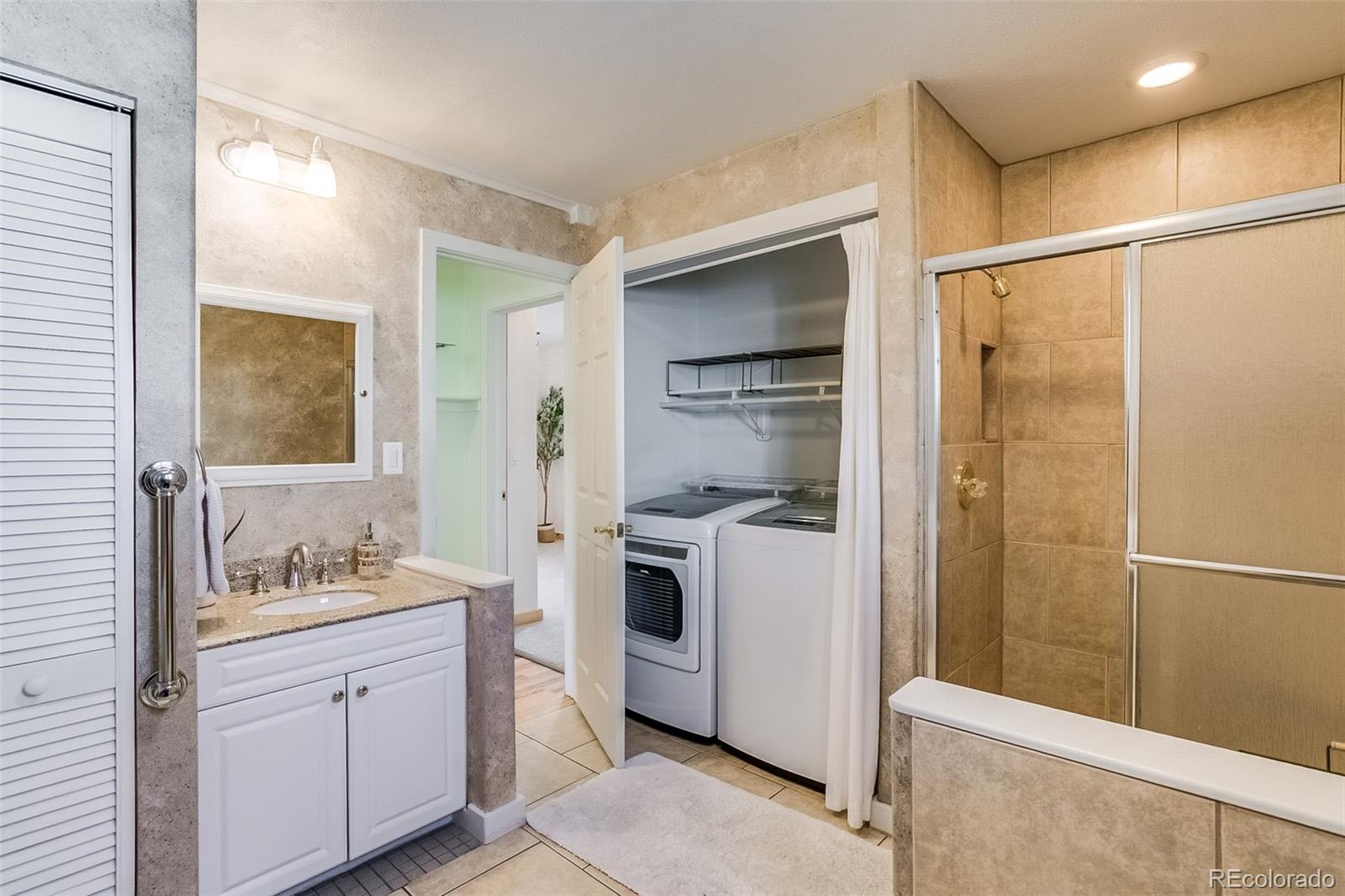 1385 S Hudson Street Denver CO 80222