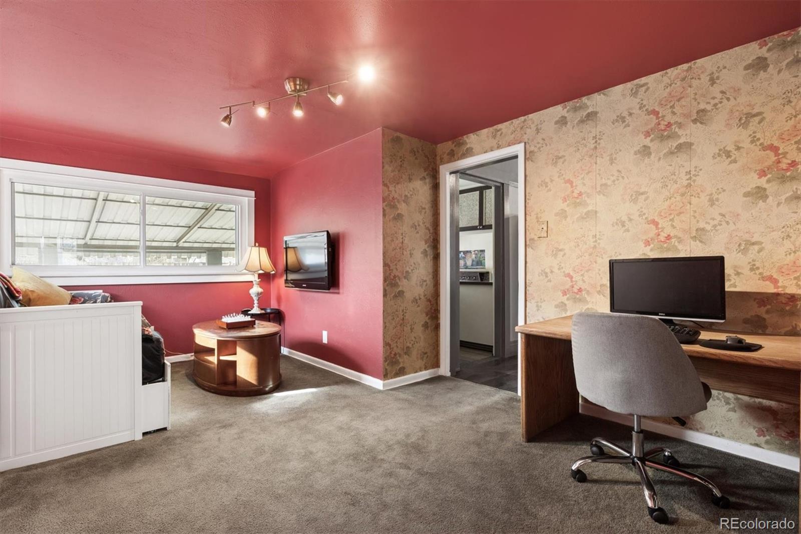 1275 Clinton Street Aurora CO 80010