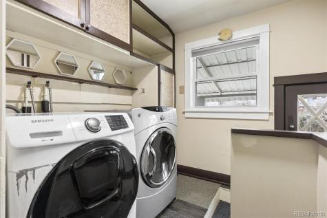 1275 Clinton Street Aurora CO 80010