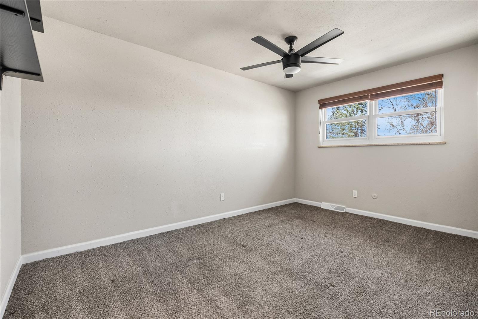 6868 Vivian Street Arvada CO 80004