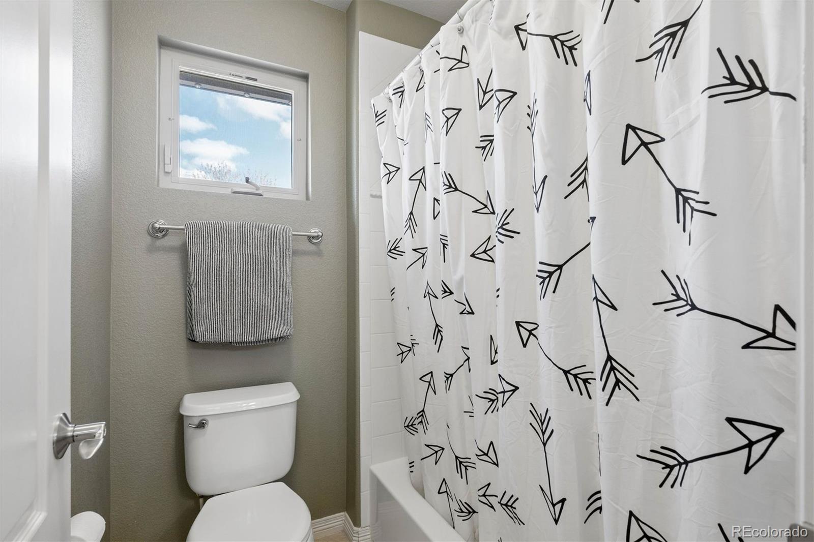 6924 S Picadilly Street Aurora CO 80016