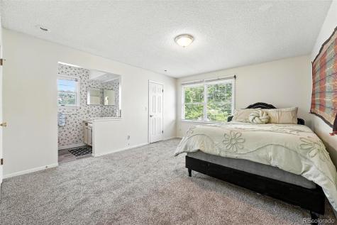 1341 S Blackhawk Way Aurora CO 80012