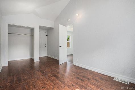1764 Oswego Street Aurora CO 80010