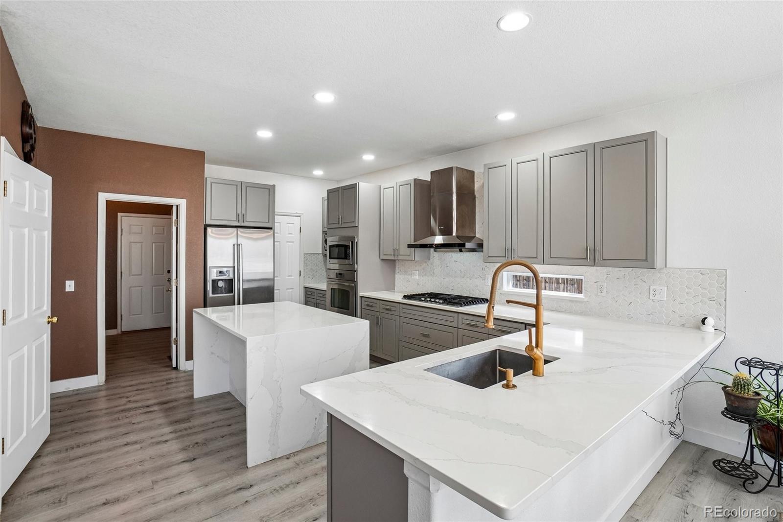 22668 E Lake Place Centennial CO 80015