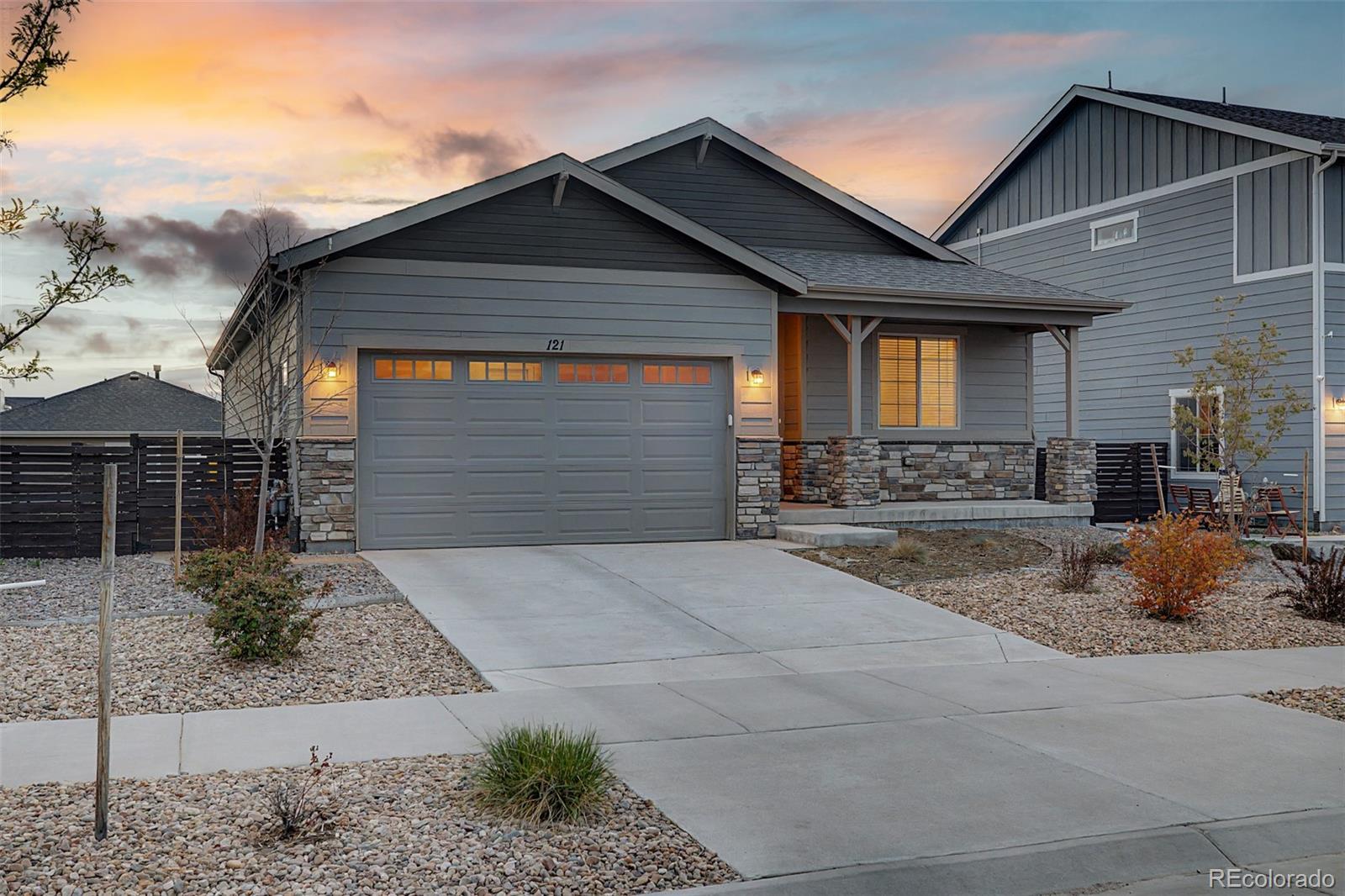 121 S Vandriver Way Aurora CO 80018